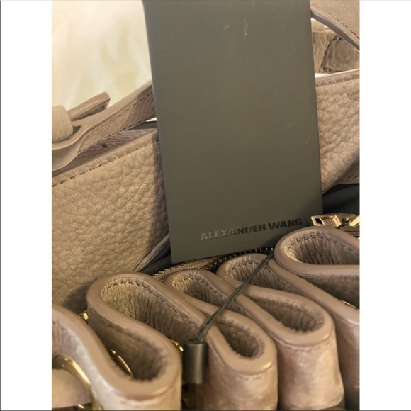 Alexander Wang Diego Bucket Bag! In large size! - Picture 2 of 9